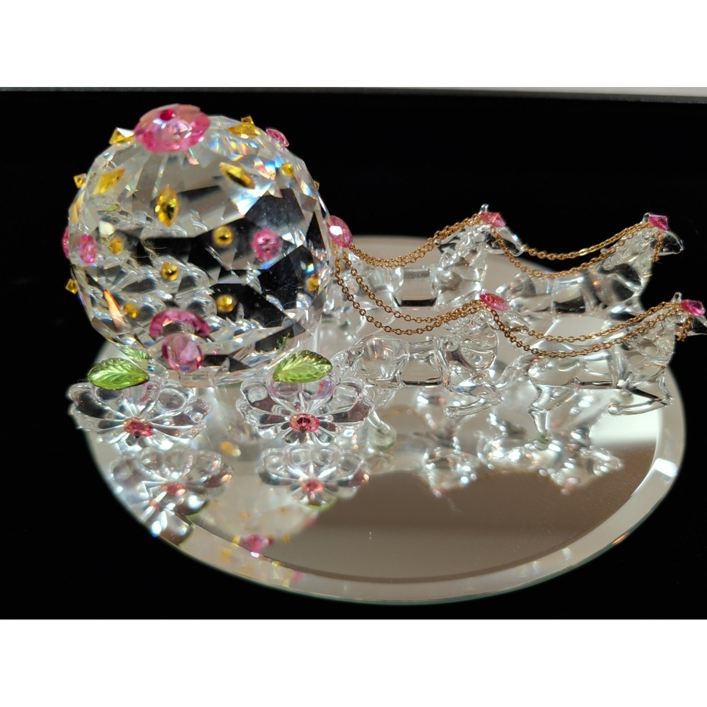 Crystal Glass Cinderella Carriage and Horses Figurine with Mirrored Base Pink - Picture 3 of 9